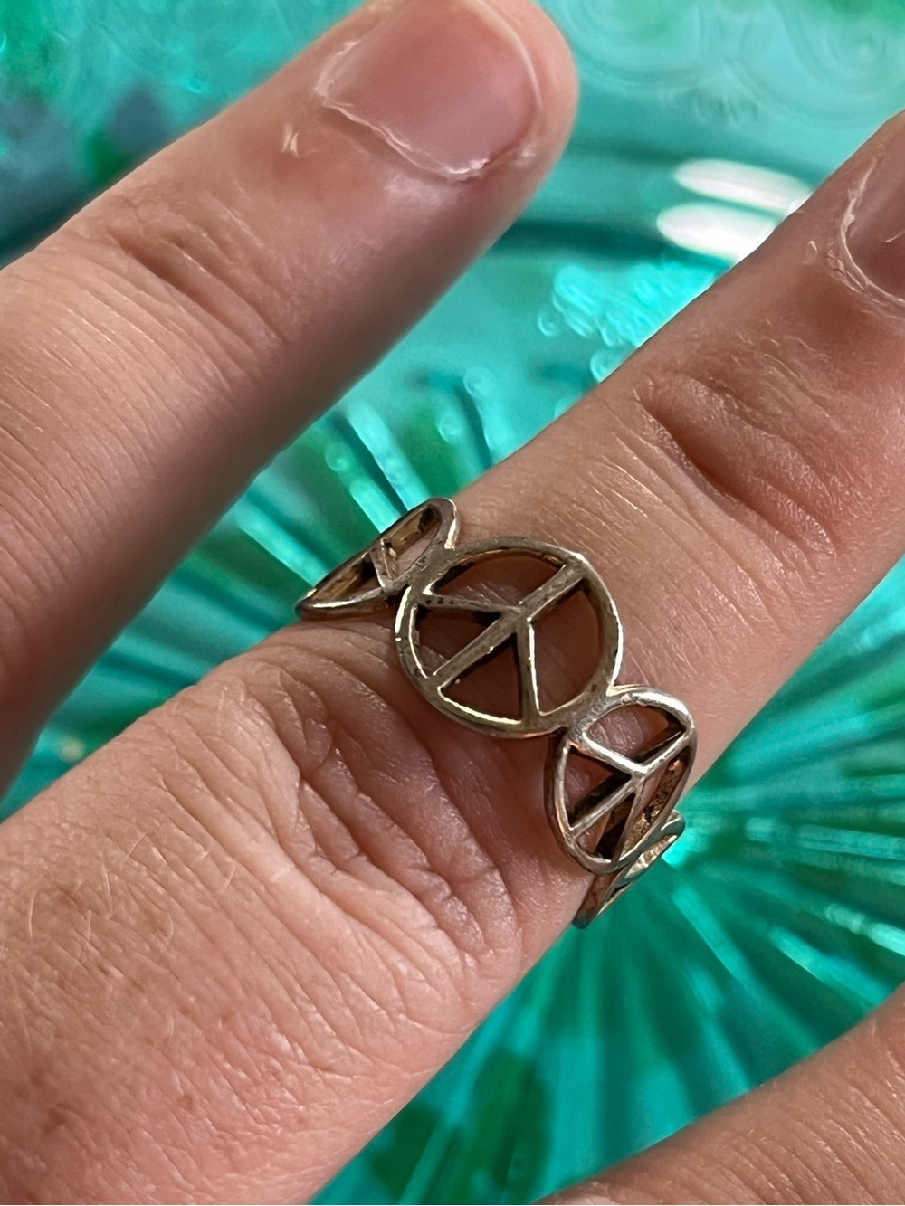 Vintage Sterling Silver 925 Groovy Peace Sign Size 6 Ring